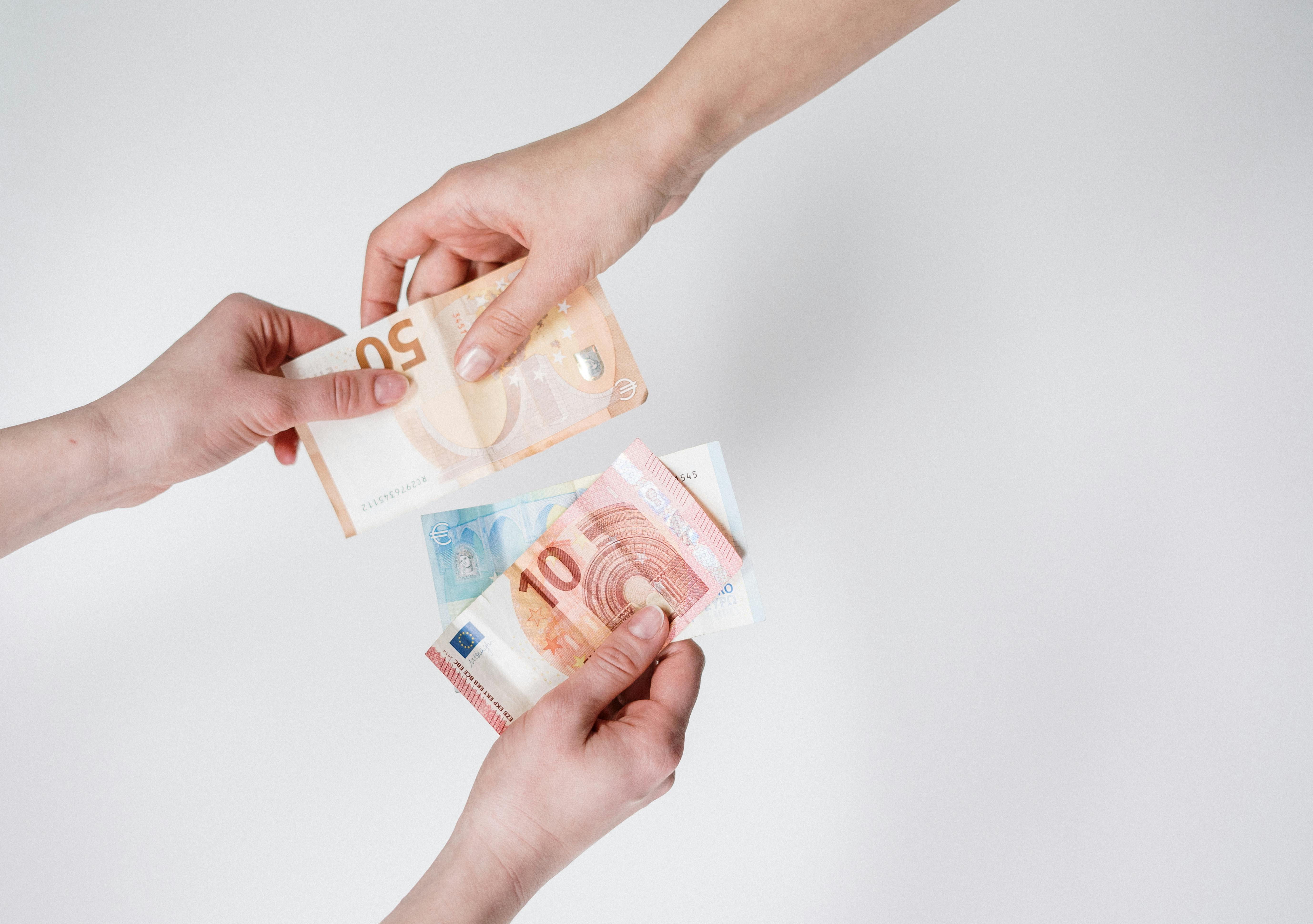 Best 5 Methods to Become a Licensed Life Insurance Agent in 2025