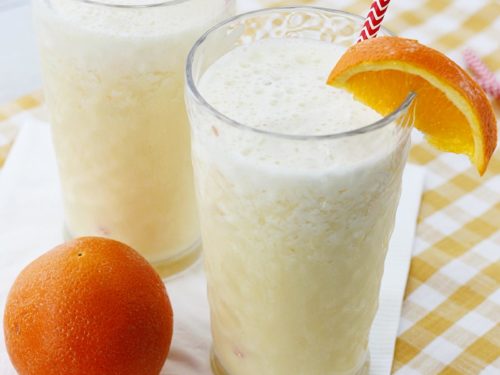 Refreshing Orange Julius Drink