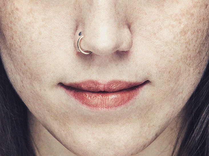 How to clean a nose piercing