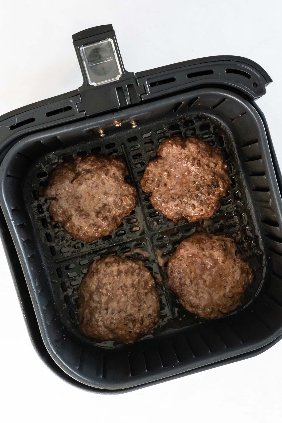 Juicy air fryer hamburgers